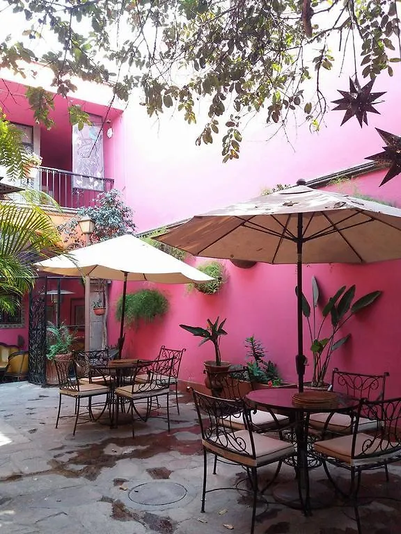 Casa Campos Bed and Breakfast Guadalajara 2*,